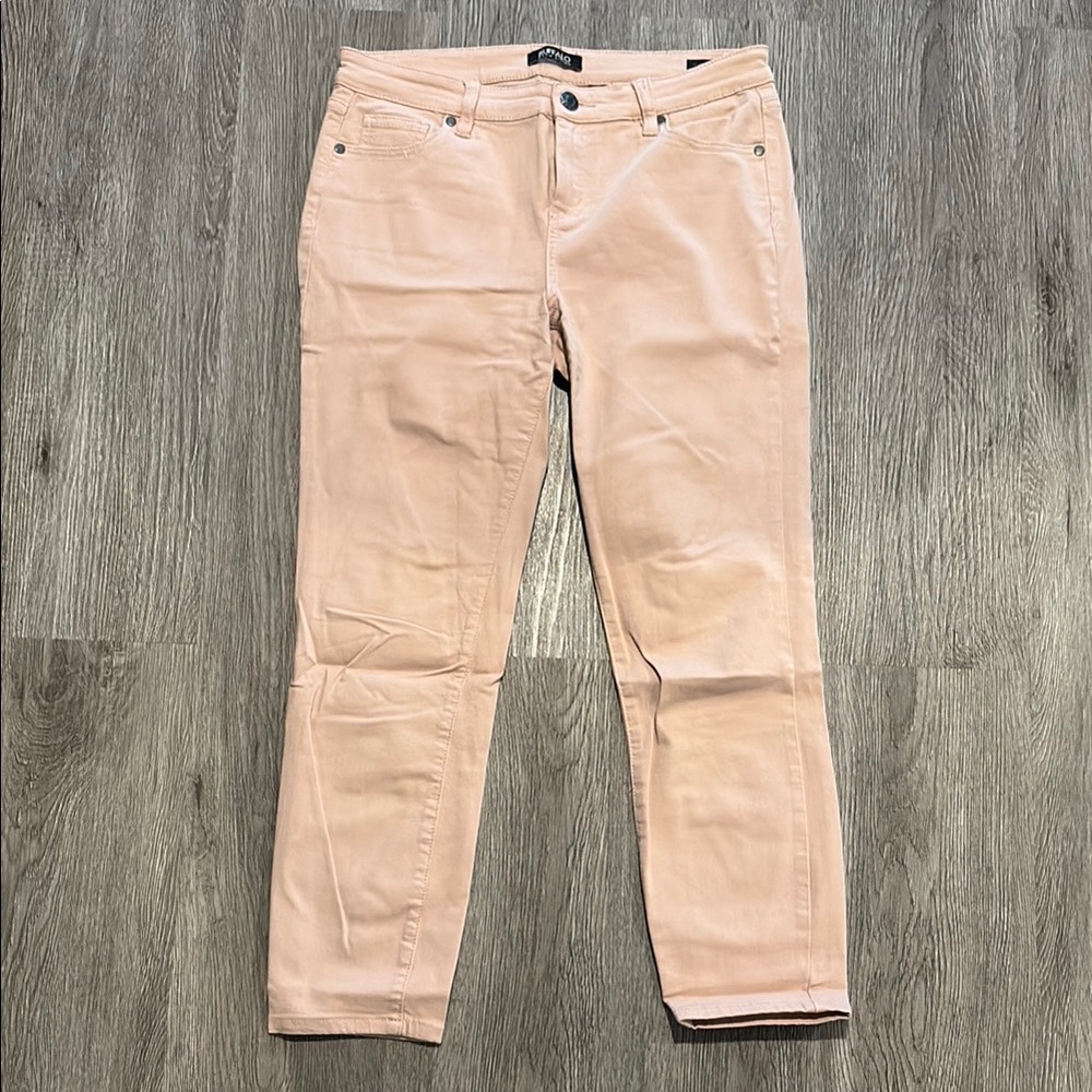 Buffalo Aubrey Mid Rise Super Soft Capri Jeans 10/30